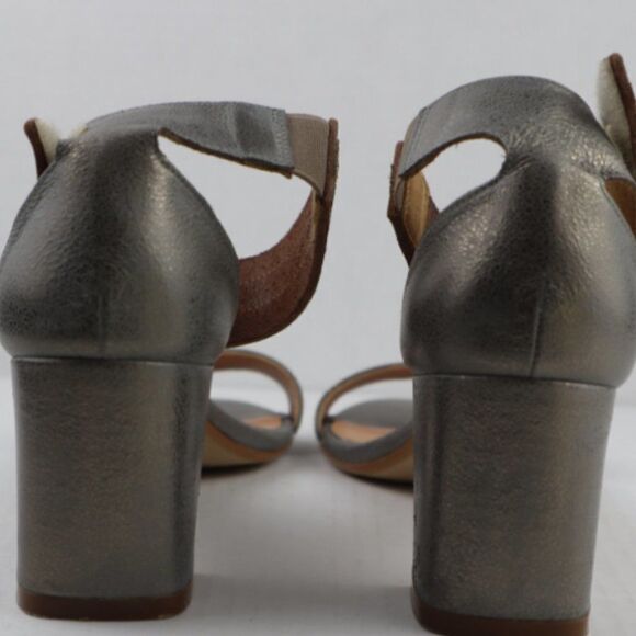 Sundance Women Size 7 Metallic Gold Silver Leather Block Heel Gladiator Sandals - Picture 5 of 10